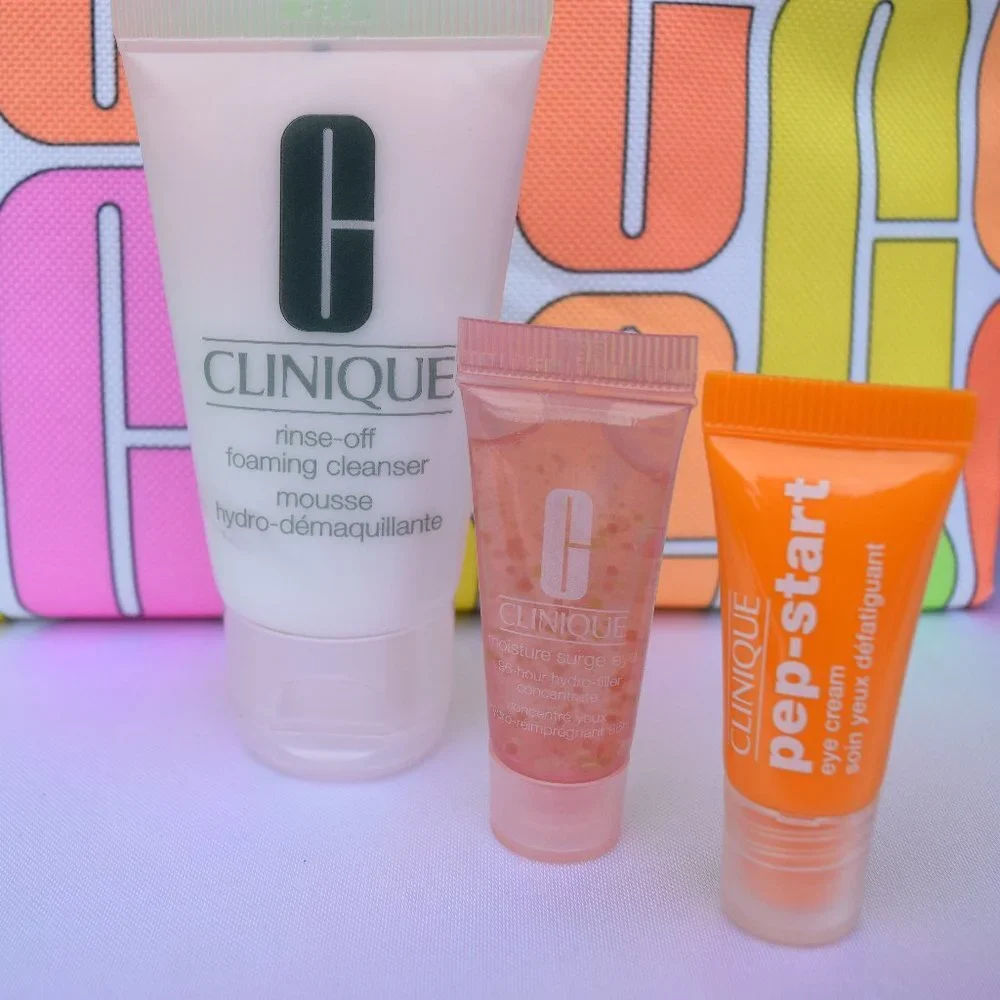 Clinique Beauty Gift Set-2 Green Pouches,Eye,Cleanser,Lipstick&Mascara-10pc-NEW